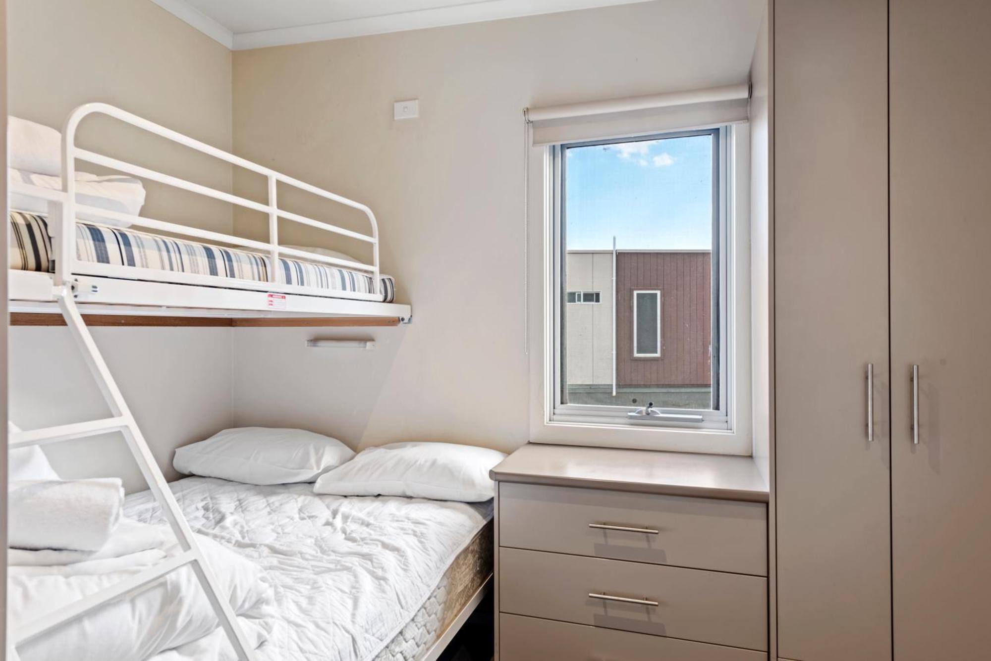 Discovery Parks - Melbourne Room photo